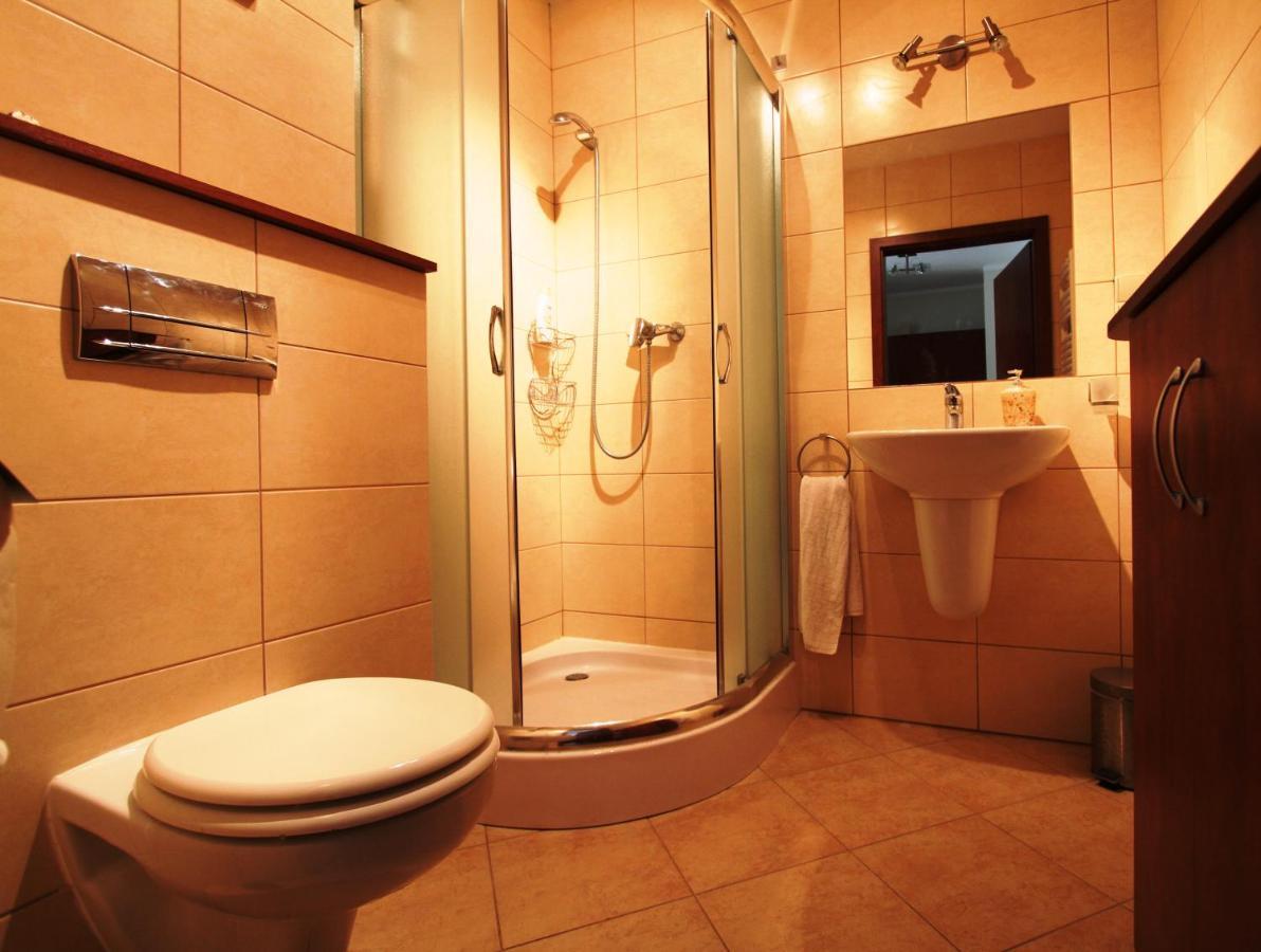 Apartament W Dzielnicy Nadmorskiej Świnoujście Buitenkant foto